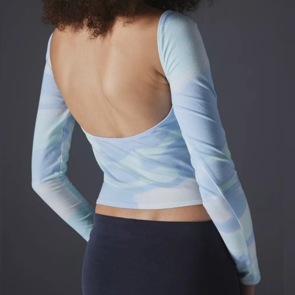 Urban Outfitters Silence + Noise Nadia Star Low-Back Top - Picture 2 of 9